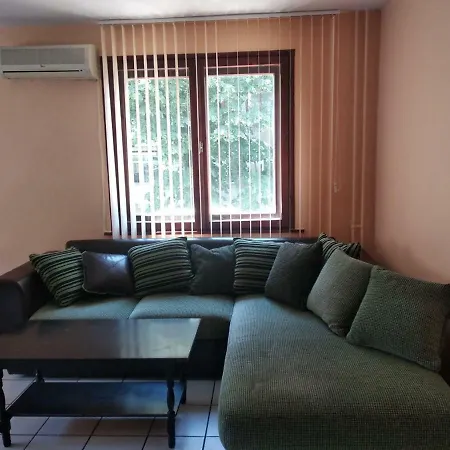 Tedi Lazur * Burgas City
